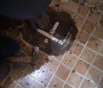 亚东卫生间漏水维修公司为您分享下卫生间渗水如何处理及注意事项